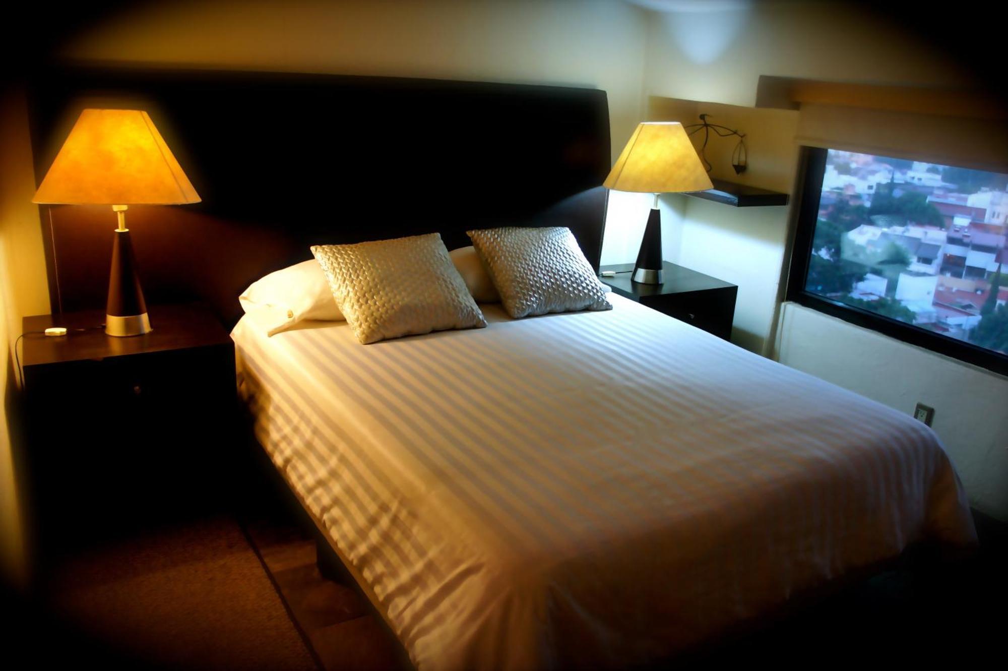 Aztic Hotel And Executive Suites Cidade do México Quarto foto